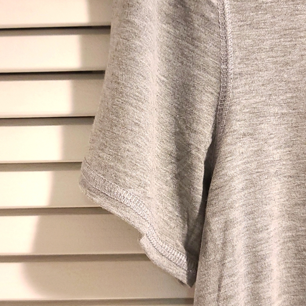 EASTER T-SHIRT - says Hip Hop, size M-L grey scoop neckline NWT - Picture 3 of 5